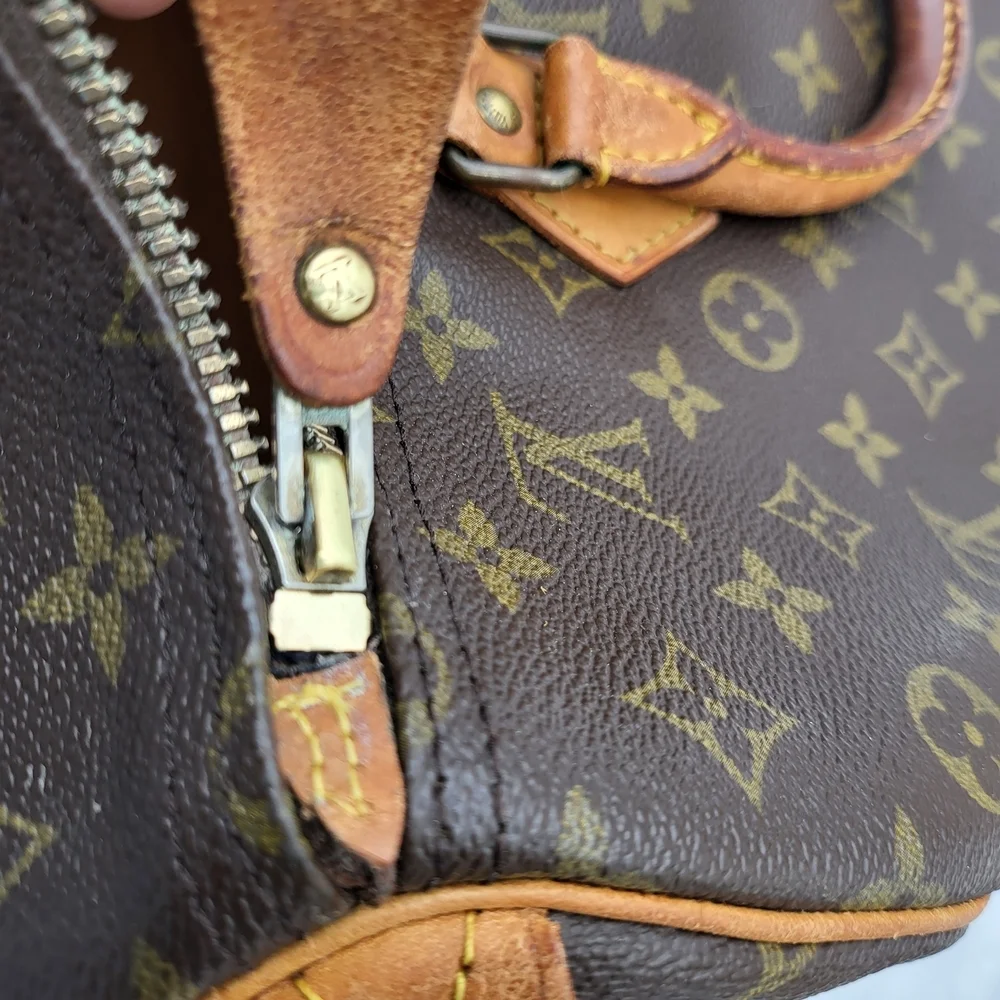 Louis Vuitton Speedy 35 Monogram,, Authentic!!!